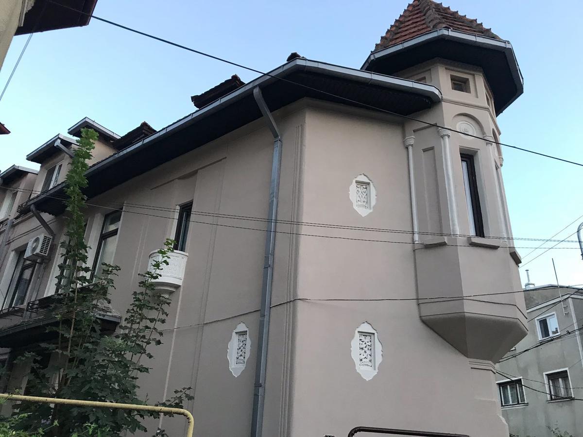 Metropole Apartments Invilla Old City Bucharest Exterior photo